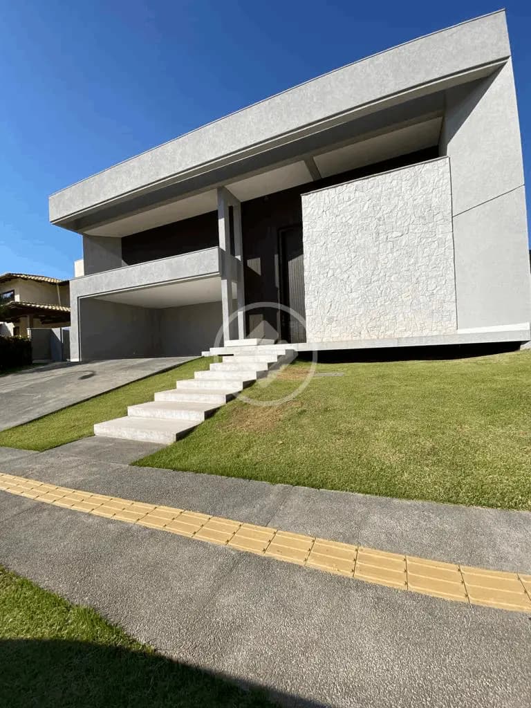 Sobrado 4 Suítes no Condomínio Alphaville Ipês