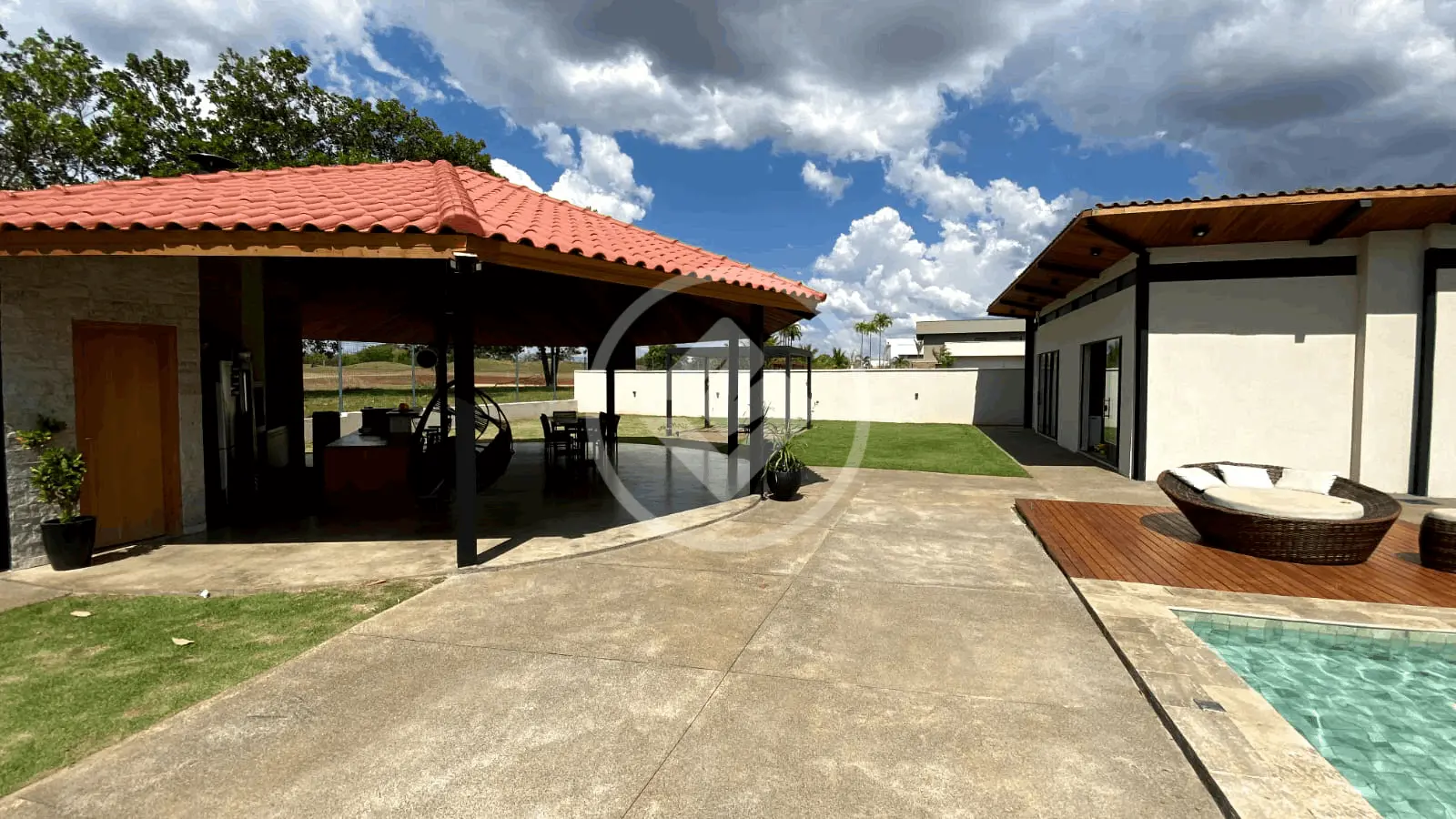 Casa Térrea 3 Suítes no Condomínio Portal do Sol Green — foto 2