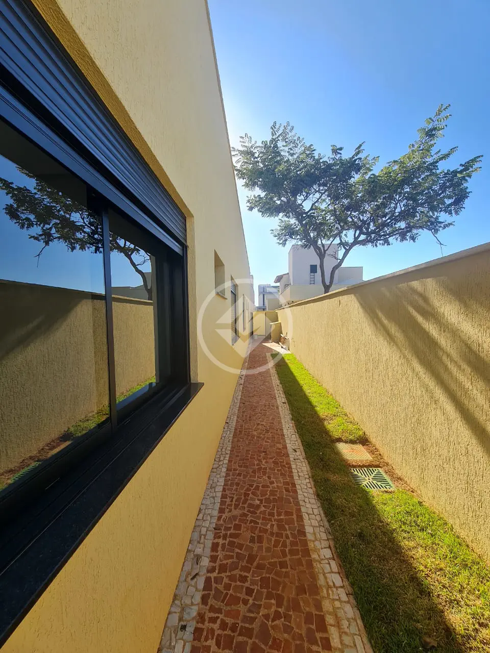 Casa Térrea 3 Suítes no Condomínio Portal do Sol Green — foto 4