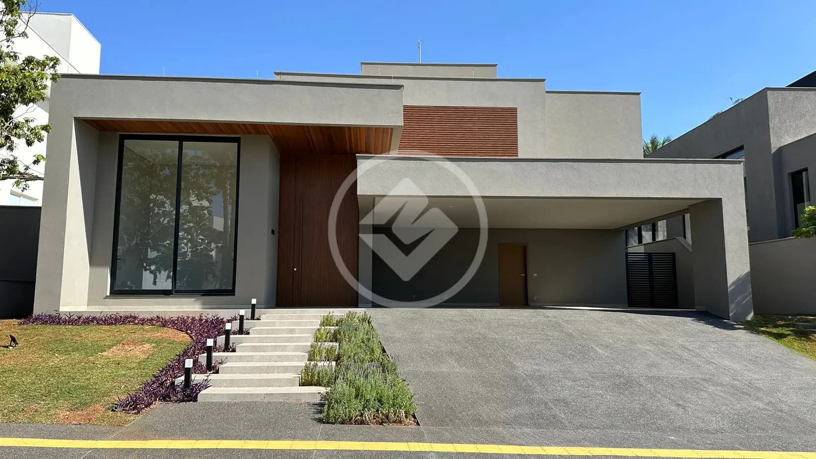 Sobrado 5 Suítes no Condomínio Alphaville Ipês — foto 2